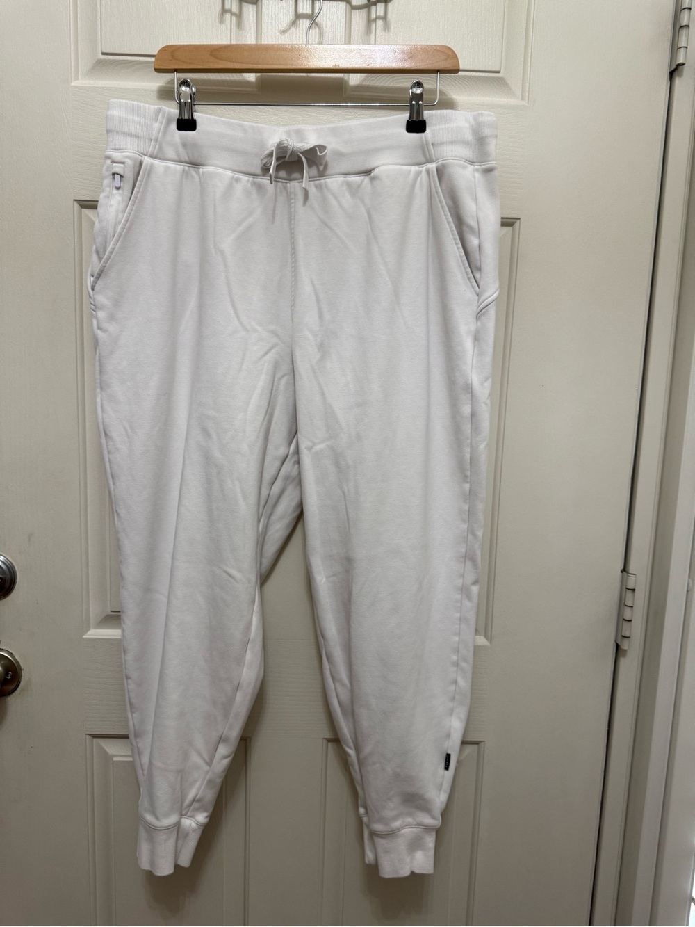 Women’s White Drawstring Jogger Pants - Comfortable Casual Wear